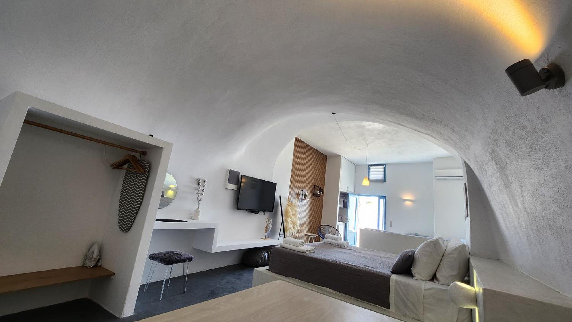 Euphoria Suites & Deluxe Studios Fíra Kültér fotó