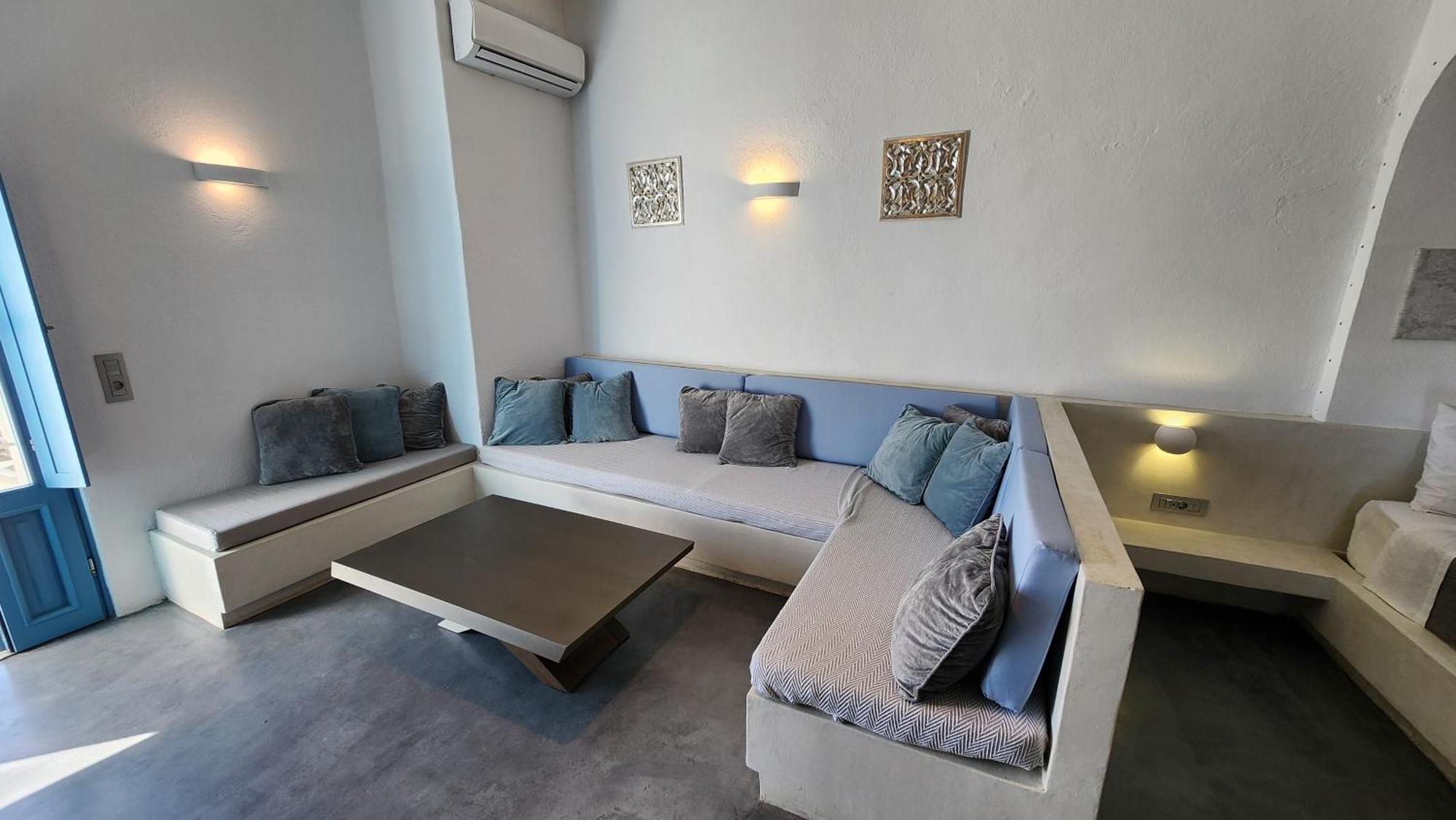 Euphoria Suites & Deluxe Studios Fíra Kültér fotó