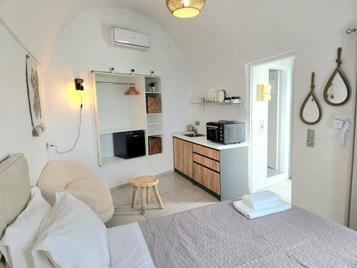 Euphoria Suites & Deluxe Studios Fíra Kültér fotó