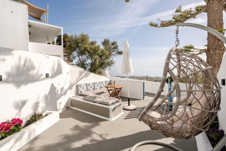 Euphoria Suites & Deluxe Studios Fíra Kültér fotó