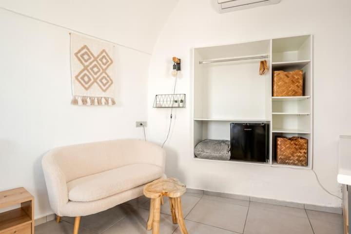 Euphoria Suites & Deluxe Studios Fíra Kültér fotó