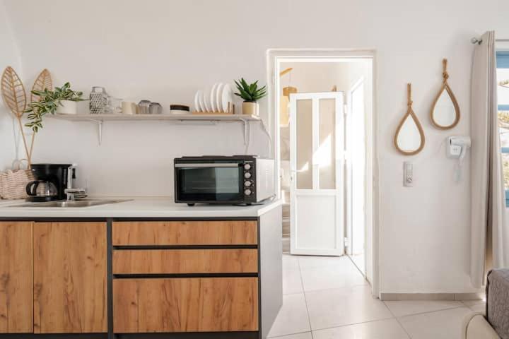 Euphoria Suites & Deluxe Studios Fíra Kültér fotó